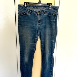 FREE With purchase*/ Micheal Korr jeans Size 10
